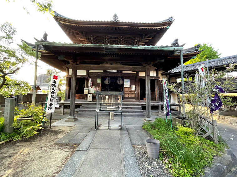 光照寺　観音堂