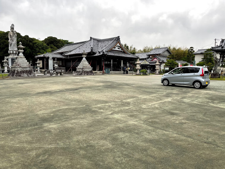 時志観音　駐車場