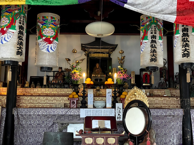 弥勒寺　弘法大師