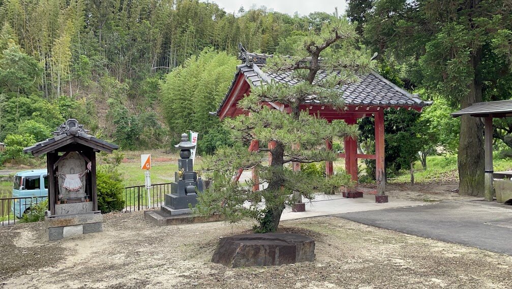 如意寺 境内