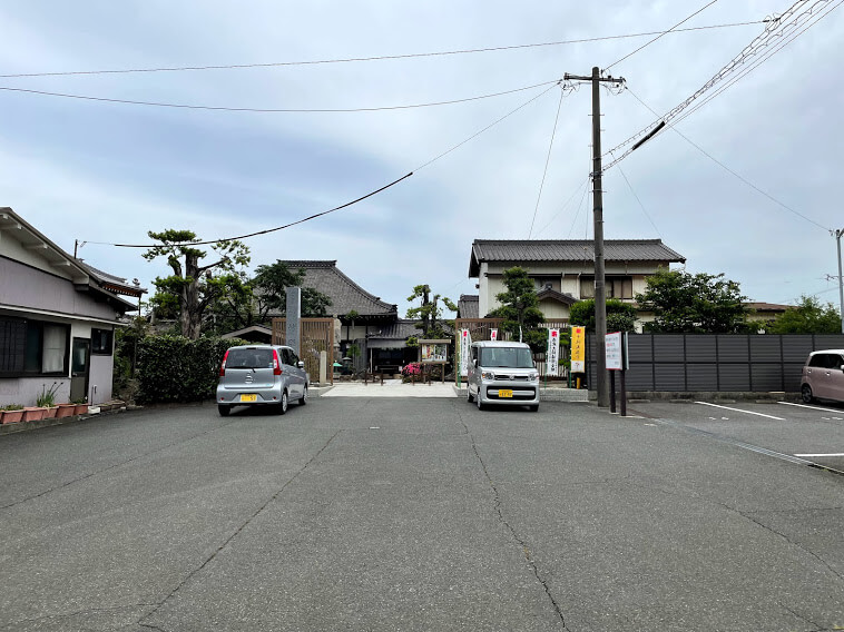 79番妙楽寺 駐車場