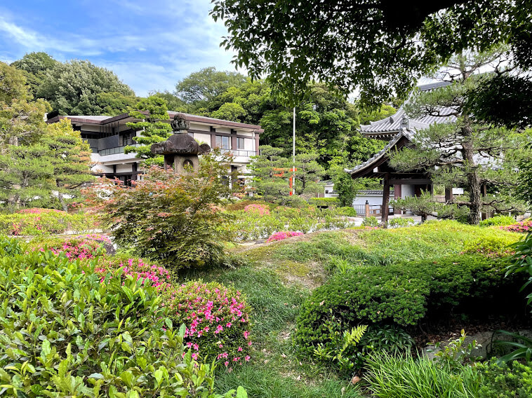 長寿寺 境内