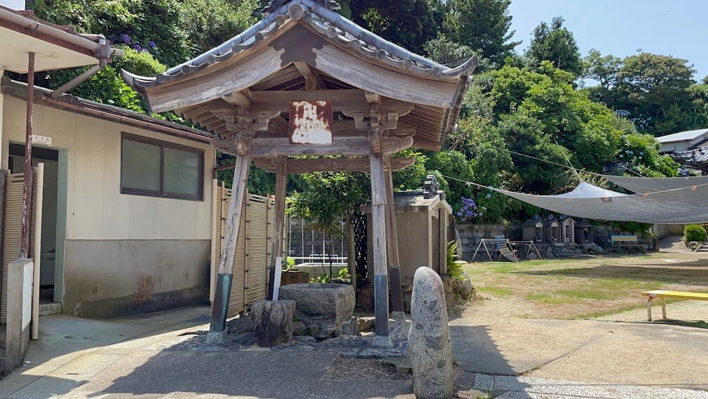 医徳院 水屋